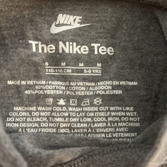 Nike Kids Gray Sleeveless Top - Picture 5 of 5